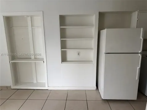 921 N 17th Court Hollywood FL 33020