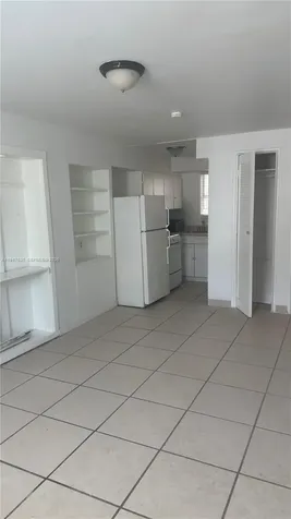 921 N 17th Court Hollywood FL 33020