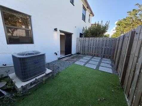 909 NE 211th Street Miami FL 33179