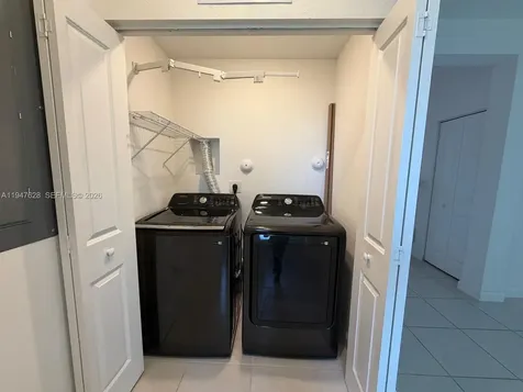909 NE 211th Street Miami FL 33179