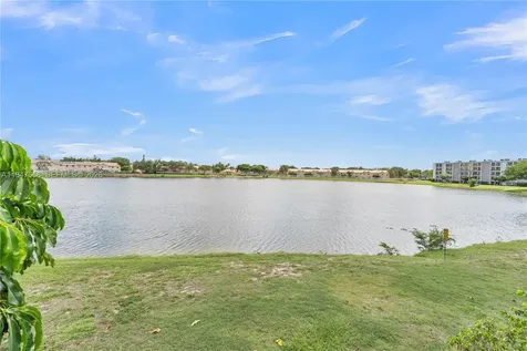 8560 N Sherman Circle Miramar FL 33025