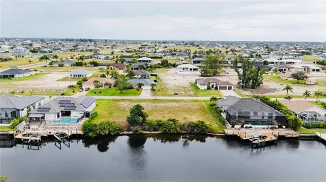 718 NW 38 Place Cape Coral FL 33993