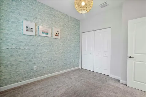 2747 SE 15th Street Homestead FL 33035