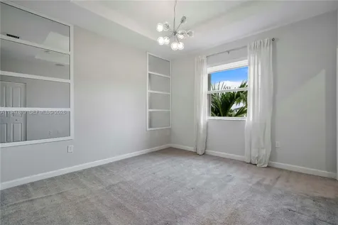 2747 SE 15th Street Homestead FL 33035