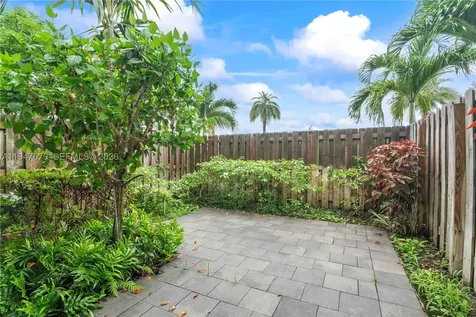 2747 SE 15th Street Homestead FL 33035