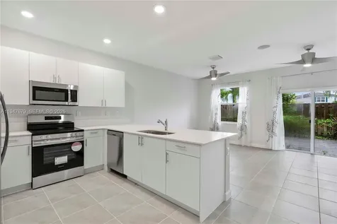 2747 SE 15th Street Homestead FL 33035