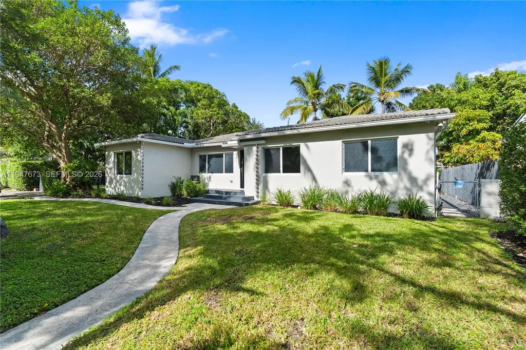 251 NE 44th Street Miami FL 33137