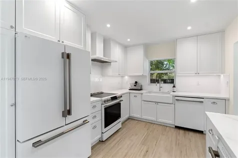 251 NE 44th Street Miami FL 33137