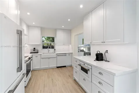 251 NE 44th Street Miami FL 33137