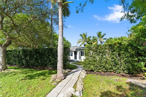 251 NE 44th Street Miami FL 33137