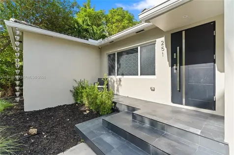 251 NE 44th Street Miami FL 33137