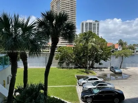 19390 Collins Avenue Sunny Isles Beach FL 33160