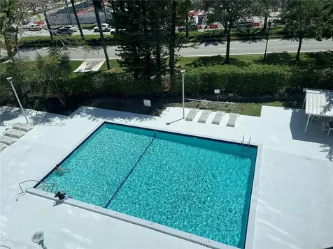 20100 W Country Club Drive Aventura FL 33180