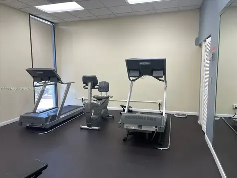 20100 W Country Club Drive Aventura FL 33180