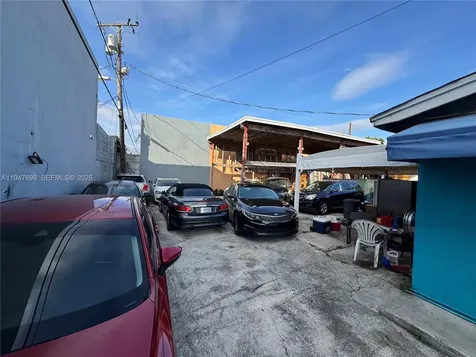 7241 SW 42nd Street Miami FL 33155