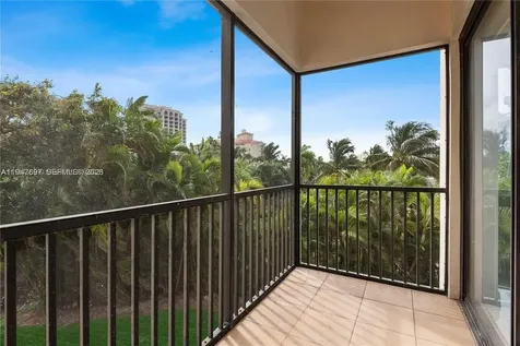 20335 W Country Club Drive Aventura FL 33180
