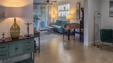 4420 NE 15th Avenue Oakland Park FL 33334