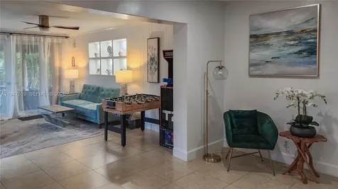 4420 NE 15th Avenue Oakland Park FL 33334