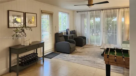 4420 NE 15th Avenue Oakland Park FL 33334