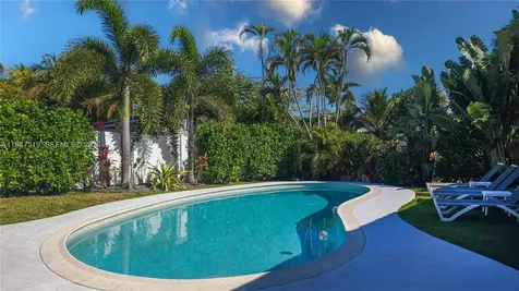 4420 NE 15th Avenue Oakland Park FL 33334