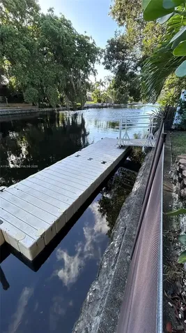 4420 NE 15th Avenue Oakland Park FL 33334