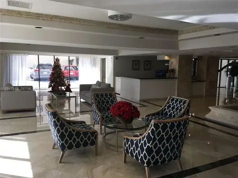 2625 Collins Avenue Miami Beach FL 33140