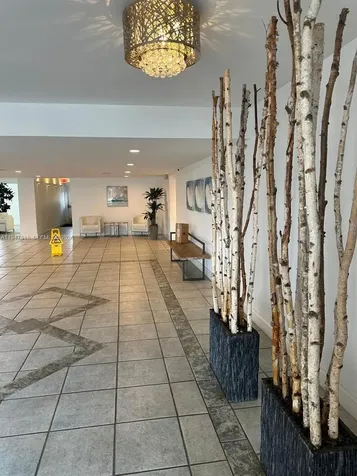 2821 N Miami Beach Boulevard Aventura FL 33160