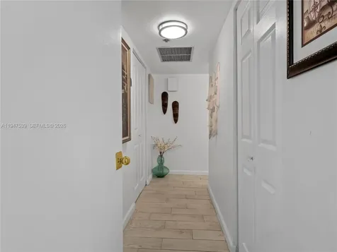 671 NE 195th Street Miami FL 33179