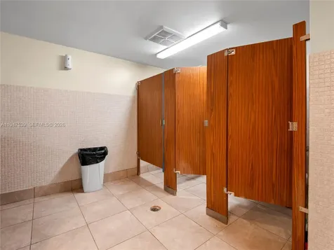 671 NE 195th Street Miami FL 33179