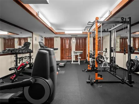 671 NE 195th Street Miami FL 33179