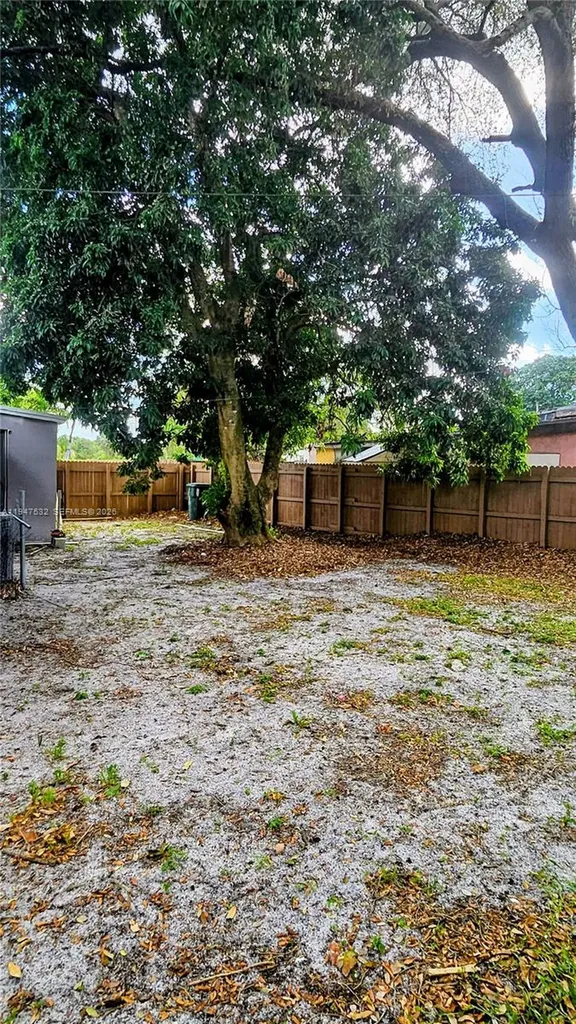 1628 NW 11th Street Fort Lauderdale FL 33311