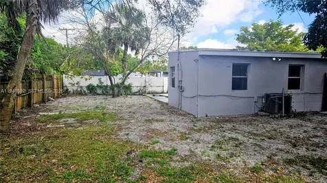 1628 NW 11th Street Fort Lauderdale FL 33311