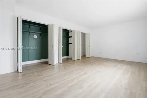 6960 Miami Gardens Drive Hialeah FL 33015
