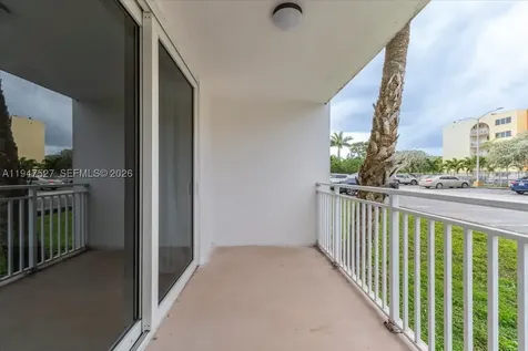 6960 Miami Gardens Drive Hialeah FL 33015