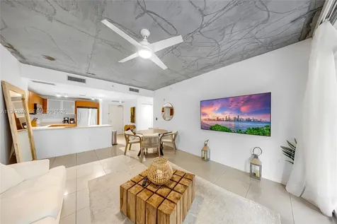3250 NE 1st Avenue Miami FL 33137