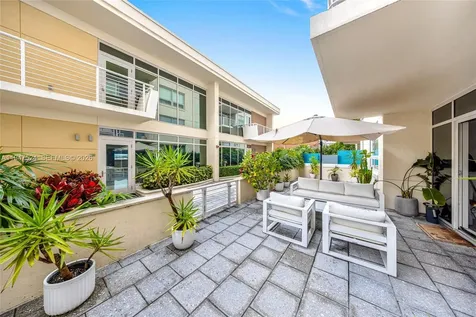 3250 NE 1st Avenue Miami FL 33137
