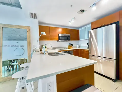 3250 NE 1st Avenue Miami FL 33137