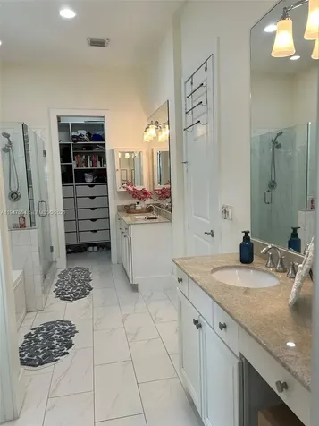 918 NE 17th Way Fort Lauderdale FL 33304