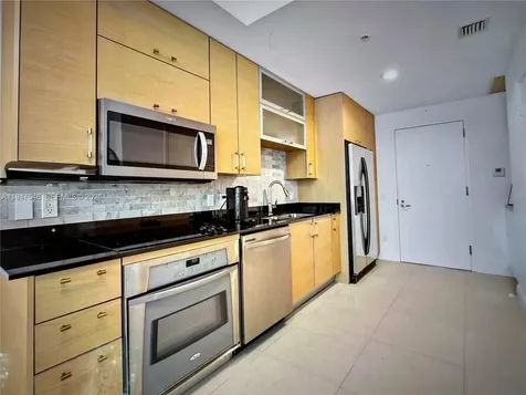 60 SW 13th Street Miami FL 33130