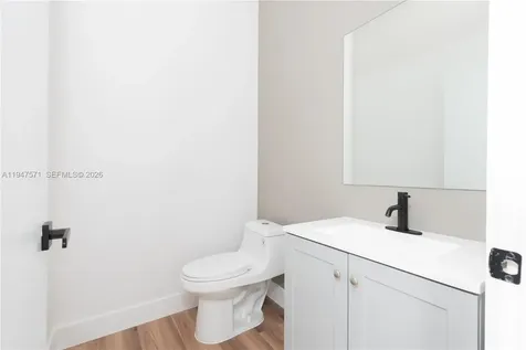 4517 NW 3rd Street Miami FL 33126