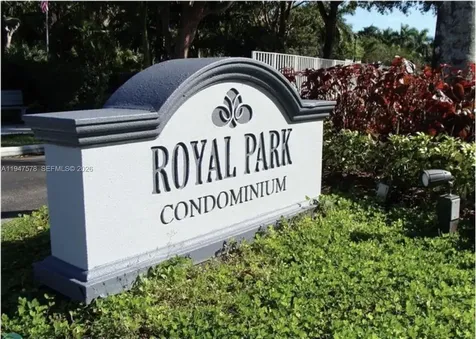 117 Royal Park Drive Oakland Park FL 33309