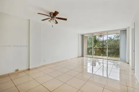 117 Royal Park Drive Oakland Park FL 33309