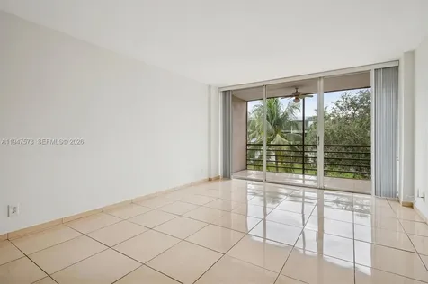 117 Royal Park Drive Oakland Park FL 33309