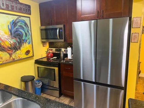 800 N Miami Avenue Miami FL 33136