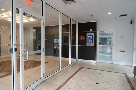 800 N Miami Avenue Miami FL 33136