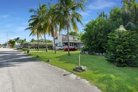 329 63rd Court Gulf Marathon FL 33050