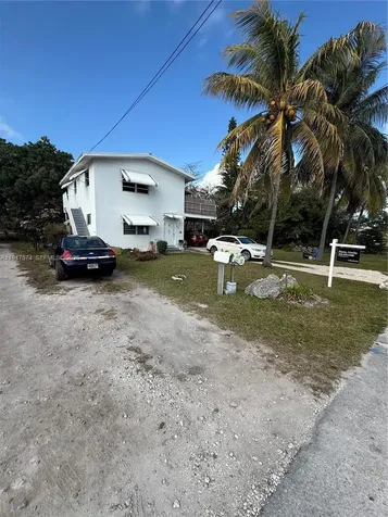 329 63rd Court Gulf Marathon FL 33050