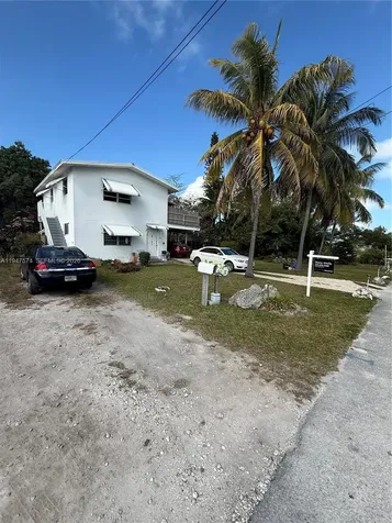 329 63rd Court Gulf Marathon FL 33050