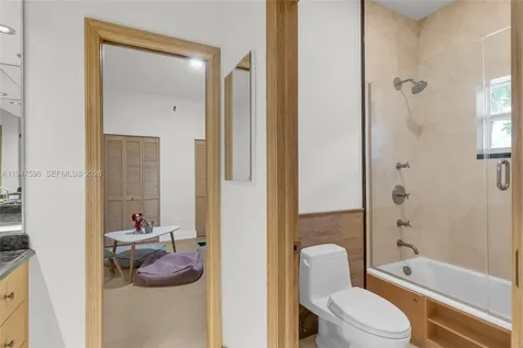 5794 SW 76th Terrace South Miami FL 33143