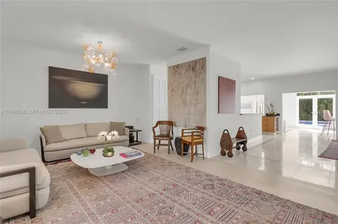 5794 SW 76th Terrace South Miami FL 33143